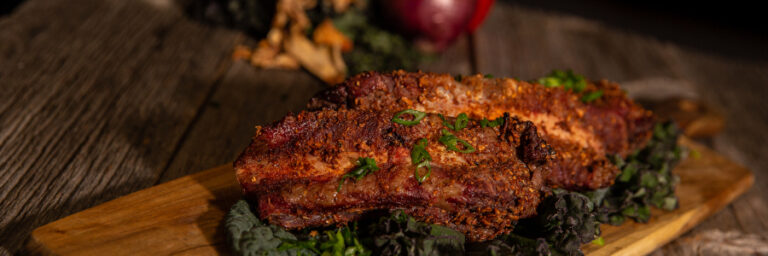Smokey Beef Ribs With Chili-Mushroom Rub – Broil King