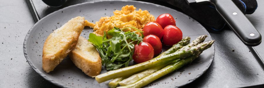 Scrambled Eggs With Grilled Vegetables