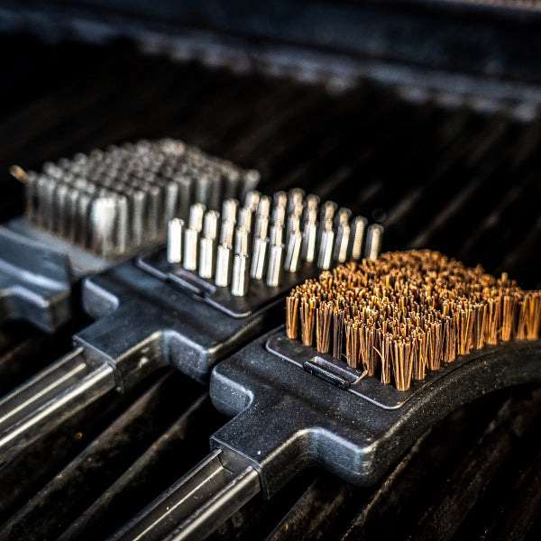 Brushes & Cleaning