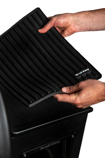 Crown Magnetic Silicone Side Shelf Grill Mat