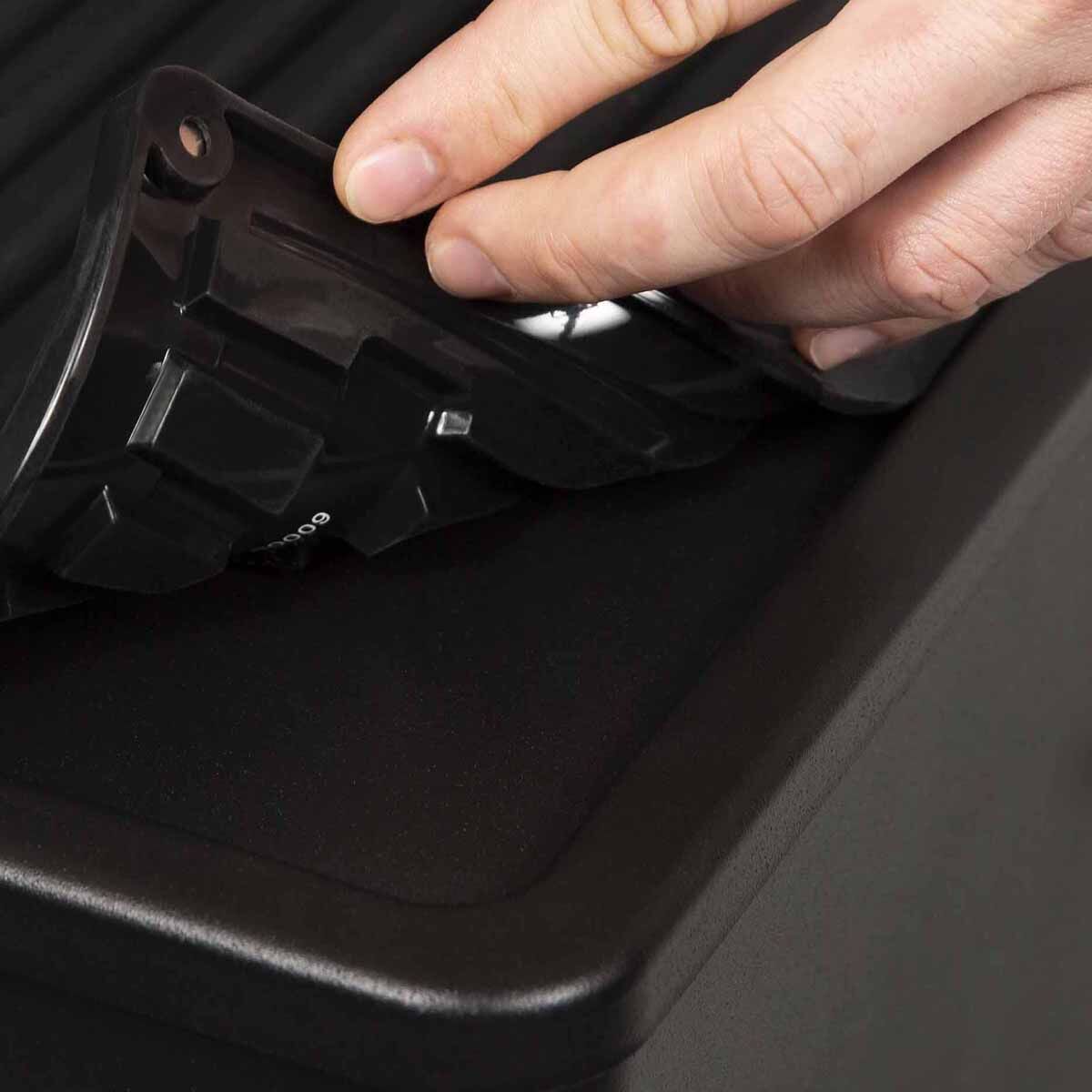 Crown Magnetic Silicone Side Shelf Grill Mat