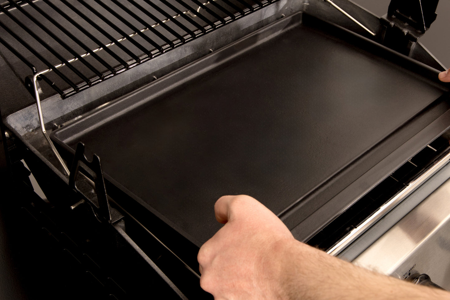 Monarch Porcelain Finish Plancha